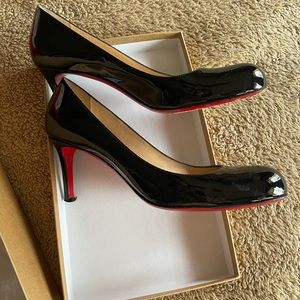 Christian Louboutin Simple Pumps
